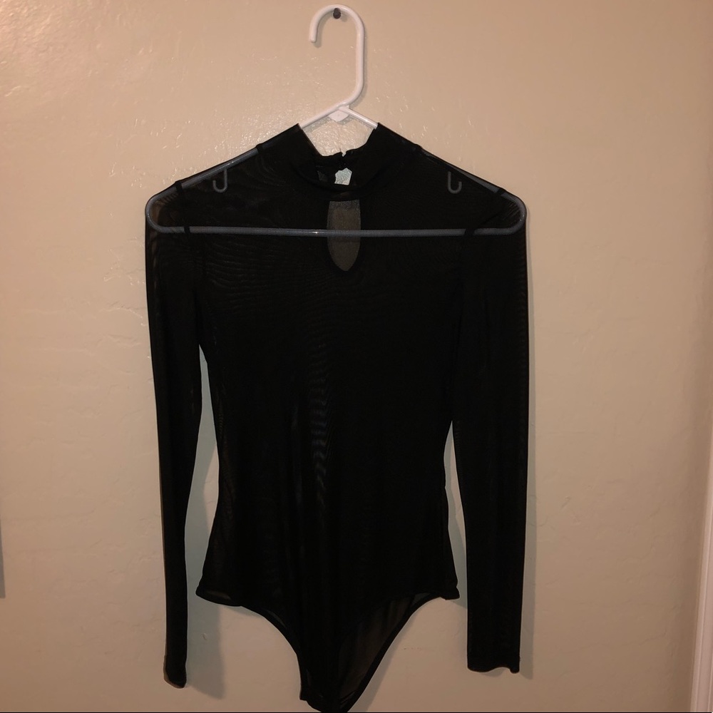Key hole sheer bodysuit rave